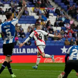 El Rayo assalta el RCDE Stadium