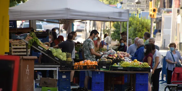 El festiu de dimarts contempla l'obertura comercial d'alguns estambliments