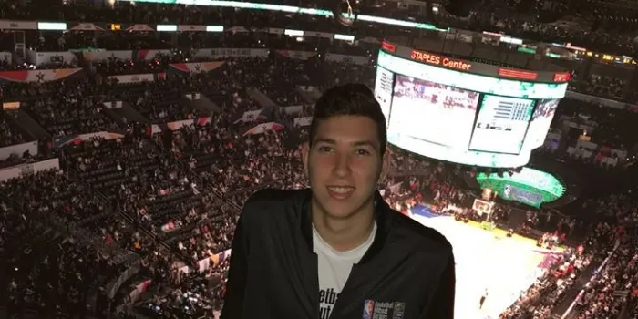 El jugador de l'Arenys Bàsquet, Joel Parra, ha participat en una competició a Los Angeles