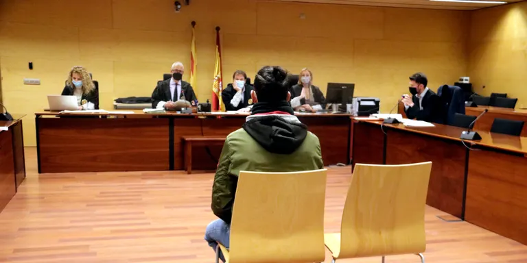 Jutgen un lladre multireincident que s'enfronta a 7 anys de presó per robar a una segona residència de Riells i Viabrea