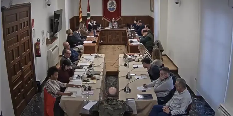 Aprovats els pressupostos de l'any 2023 després de les abstencions de Junts i PSC i els vots en contra de CUP i Comuns