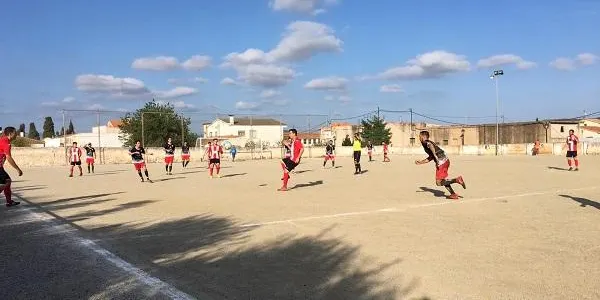 El Creixell es sobreposa a les baixes i suma un punt a Vilabella (2-2)