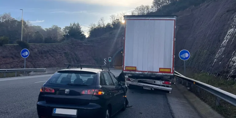 Denuncien penalment un conductor a Sant Sadurní d'Osormort que quintuplicava la taxa d'alcohol permesa