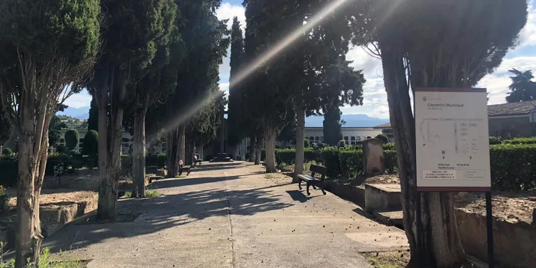 El cementiri de Solsona recupera avui l'horari habitual