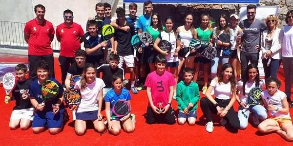 Anna Ortiz i Alexandra Torralba guanyen el III Gran Slam del Circuit de Pàdel de Menors