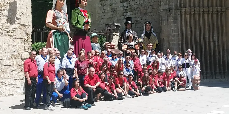 Els gegants rubinencs participen al 30è aniversari del Joan i la Marieta, els gegants de Sant Cugat