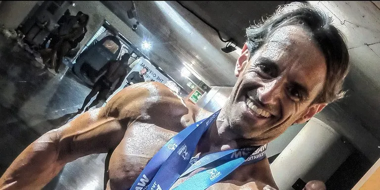 Ezequiel Ramírez guanya el bronze al Campionat del Món de Men's Physique Master