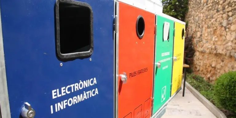 Les butlletes per col·laborar amb la campanya la Joguina Educativa, disponibles a 5 comerços d'Agramunt