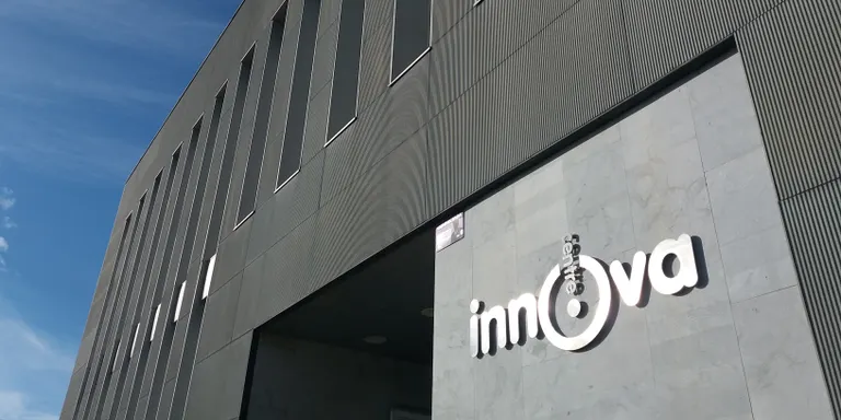 Divendres, jornada de presentació al Centre Innova del servei Reempresa