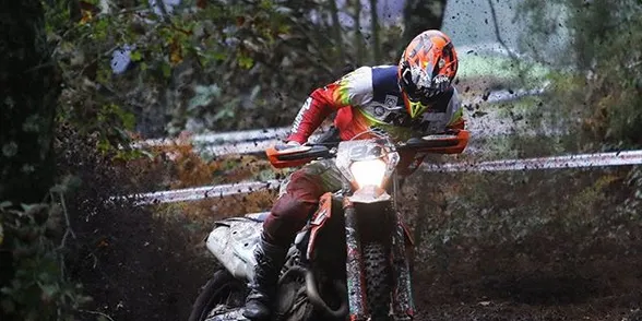 Jaume Betriu ultima la preparació per al Dakar