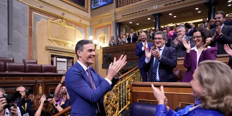 Pedro Sánchez, investit president amb els 179 vots del PSOE, Sumar, ERC, Junts, Bildu, PNB, BNG i CC