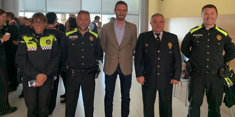 El cos de Mossos d’Esquadra ha condecorat 4 membres de la Policia Local de Caldes de Montbui en el Dia de les Esquadres