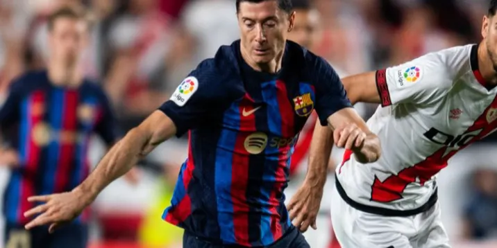 El Barça no troba camí a Vallecas (2-1)