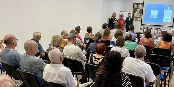 L’Ajuntament i la Policia Local de Roda de Berà presenten la nova app mòbil ‘RdB Amb Tu’