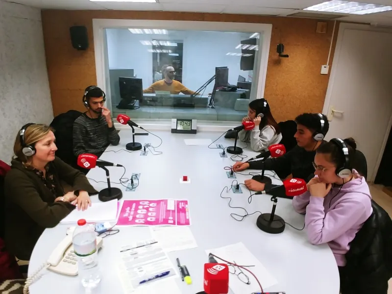 'Per tu em pelo', el projecte solidari de l'Institut La Serreta
