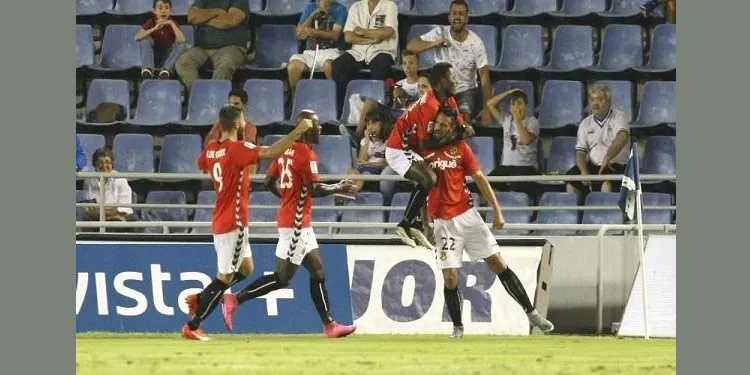 El Nàstic s’imposa per 1 a 2 al camp del Tenerife i consolida la posició de promoció d’ascens