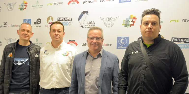 La Diputació col·labora amb la Lliga Catalana de Parapent