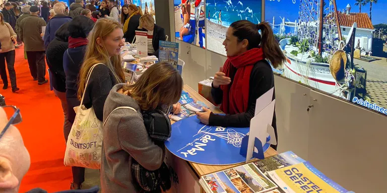 Pineda aposta pel turisme belga i participa al 'Salon des Vacances' de Brusel·les