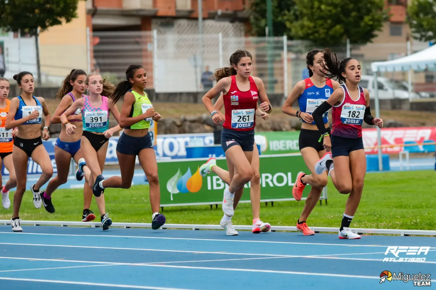 Emma Taggi i Sofia Rubio acaben entre les cinc primers classificades al Campionat d’Espanya S-16 a l’Aire Lliure