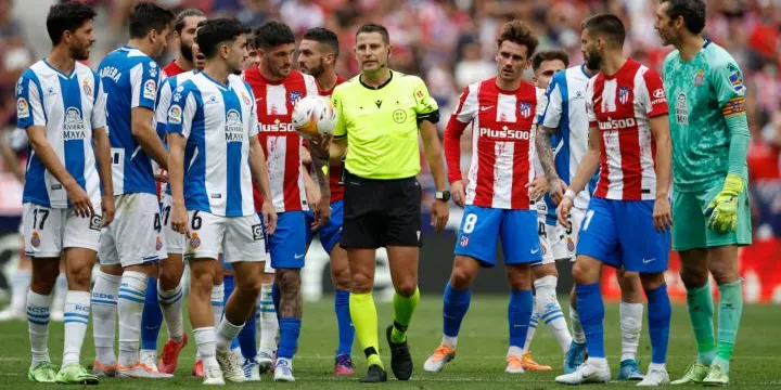 L'Espanyol torna a caure al minut 100