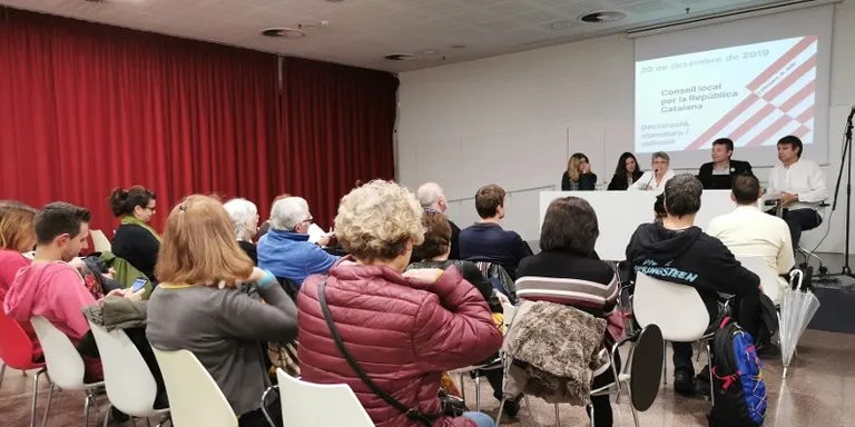 La Biblioteca acull la signatura de la Declaració del Consell Local per la República