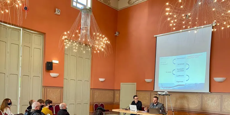 L'Ajuntament explica als professionals del sector de l'habitatge de Caldes les subvencions i accions previstes en matèria d'acció climàtica