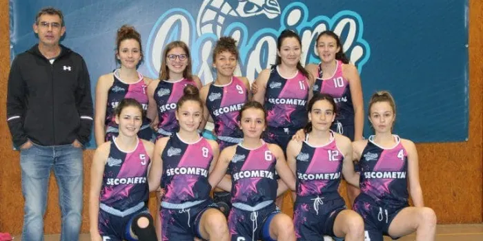 L’Arenys Bàsquet organitza un seguit de partits amistosos amb un equip de Sant Celoni i un de França