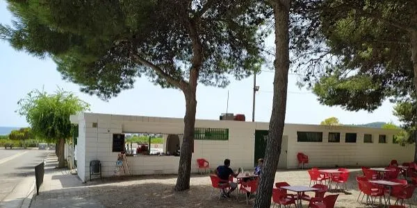 El bar de la piscina d'Altafulla podrà obrir durant tot l'any
