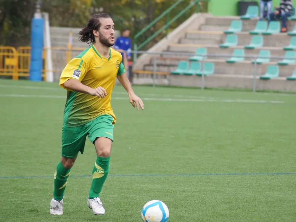 Kelian va ser l'autor del gol rubinenc que no va servir de res / Arxiu