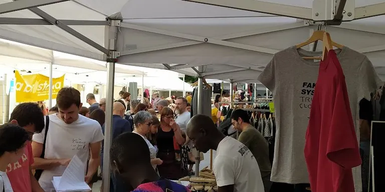 Tornen les fires de Roba Sostenible i d’Altres Lletres a Valls