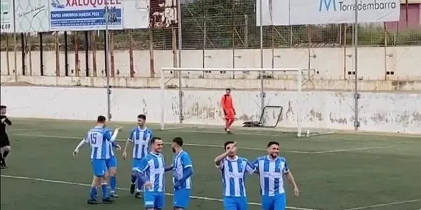 Guillermo Montserrat guia a la Torre a la desena victòria seguida davant el San Salvador (3-1)