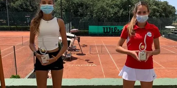 Anna Ortiz es proclama campiona de Catalunya Cadet en la modalitat de dobles