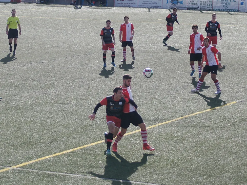 Richi ha tornat al lateral esquerre del Rubí aquest diumenge