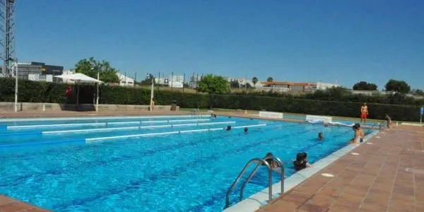 La piscina descoberta de Torredembarra obrirà el 20 de juny, cada dia, fins al 10 de setembre