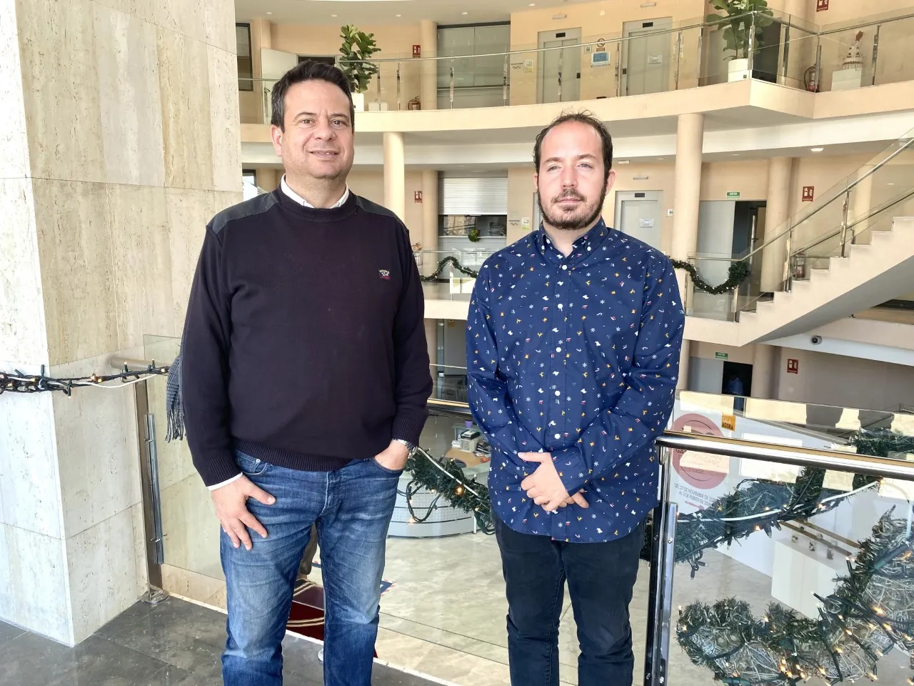 L’alcalde de Cambrils fa una recepció a Roger Lascorz, enginyer aeroespacial de la NASA