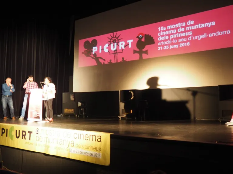 L'homenatge a Isasi-Isasmendi i la projecció de 'Tierra de todos' dóna el tret de sortida al Picurt