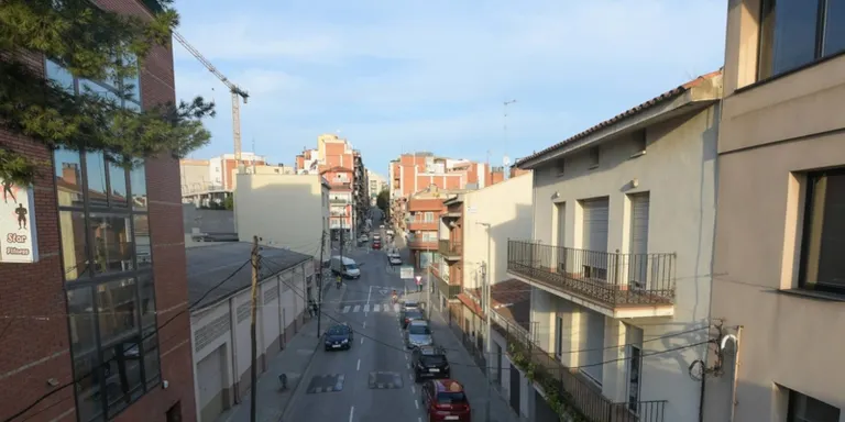 Dilluns comença el soterrament de la línia elèctrica del carrer Mare de Déu de Lourdes