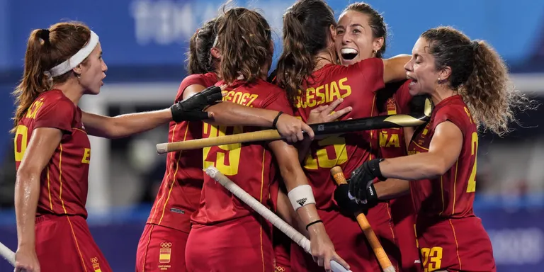 Les Redsticks acaben el somni olímpic perdent als penalts contra Gran Bretanya (2-2; 0-2)