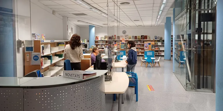 La Biblioteca de Cambrils dedicarà l’Hora del conte d’abril als més petits amb la lectura ‘Jordi i el draquet’