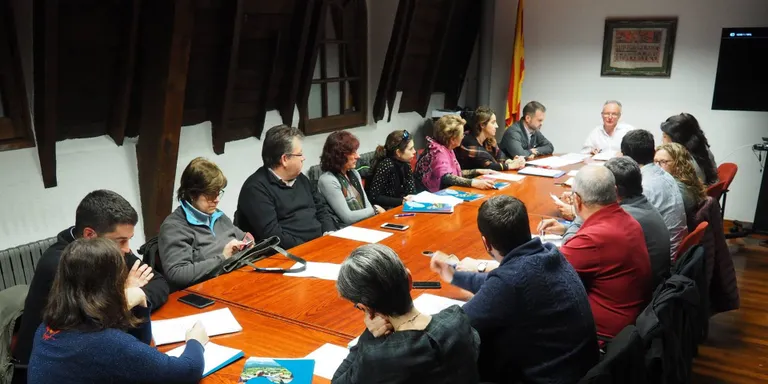El Consell de l'Alt Urgell aprova una moció per exigir l'alliberament de Jordi Sànchez i Jordi Cuixart