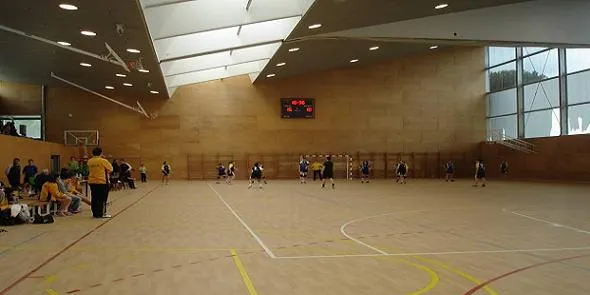 El programa 'Tot Gira' de Catalunya Ràdio es desplaça a Can Xaubet per seguir el FS Pineda