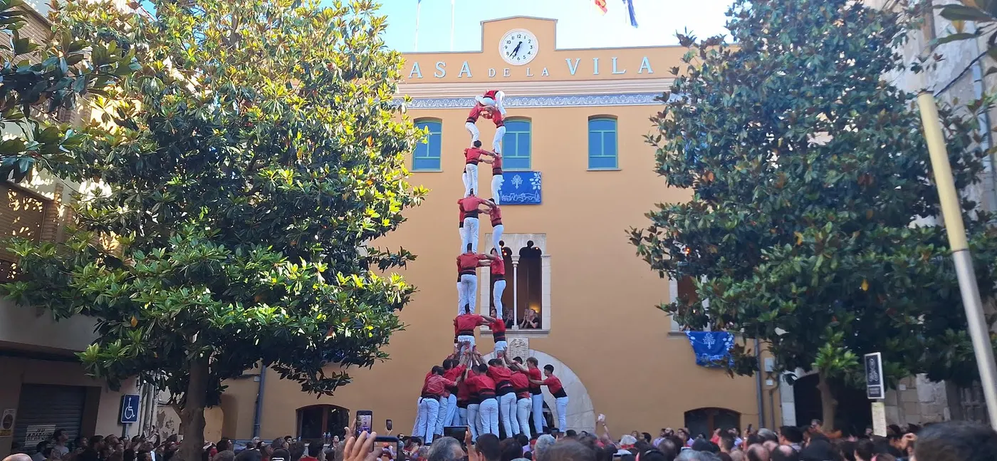 La Colla Joves estrena la condició de 9 pisos