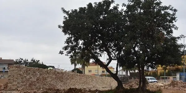 Les obres del nou parc al carrer Lleida de Torredembarra entren en la recta final