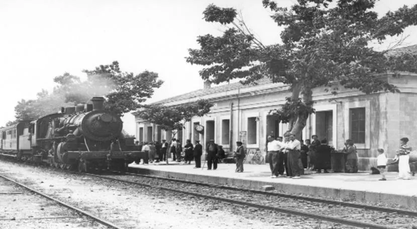Podem Cambrils reivindica el valor històric de l’antiga estació ferroviària del municipi