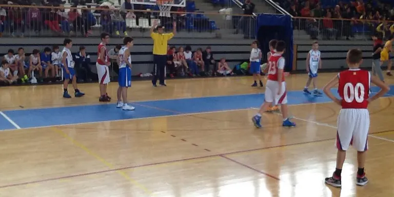 UE Mataró A i Stadium Casablanca, guanyadors del XIV Torneig de Nadal del Sedis Bàsquet
