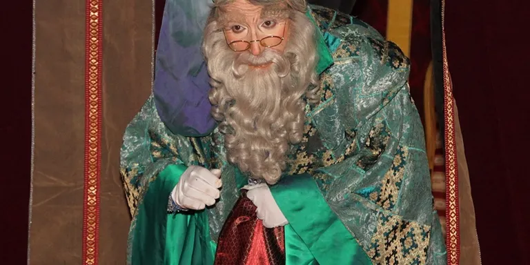 Darrer dia per lliurar les cartes al Mag Rubisenc al seu campament del Castell