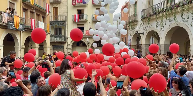 El pregó de Jepi Selva dona el tret de sortida a Sant Joan 2025
