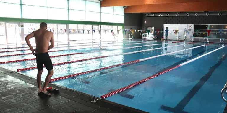 Piscines privades, d’hotels i balnearis no es podran reomplir en emergència però es permetran les esportives