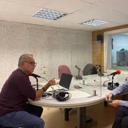 #491 - Foment de la llengua catalana amb Enric Larreula - episode art