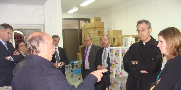 Caritas rep un ajut de 9.000 € per potenciar el Banc dels Aliments